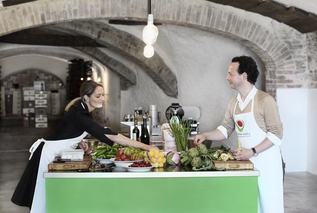 Il Ghiottone Umbro Bed & Breakfast Todi Eksteriør bilde